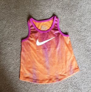 Nike tee